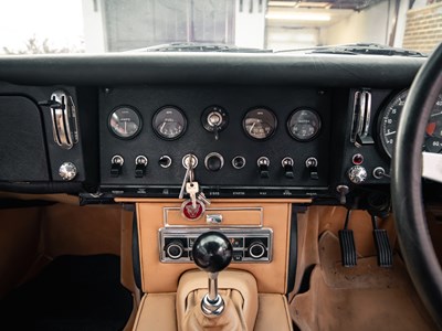 Lot 220 - 1967 Jaguar E-Type Series I 2+2