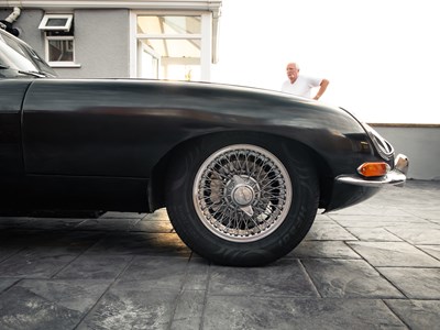 Lot 220 - 1967 Jaguar E-Type Series I 2+2