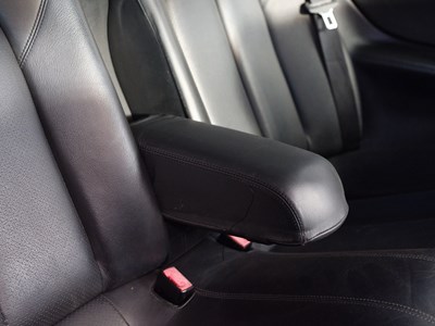 Lot 275 - 1999 Mercedes Benz 320 CLK Elegance Convertible