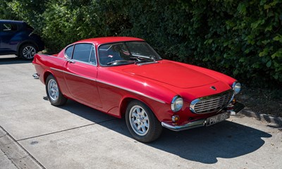 Lot 1968 Volvo 1800S