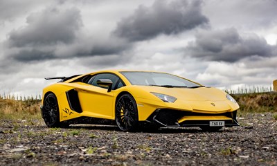 Lot 238 - 2016 Lamborghini Aventador SV