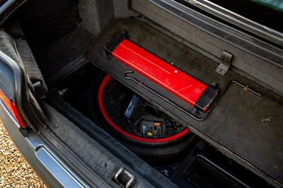 Lot 256 - 1995 Aston Martin DB7