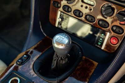 Lot 256 - 1995 Aston Martin DB7