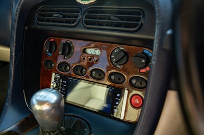 Lot 256 - 1995 Aston Martin DB7