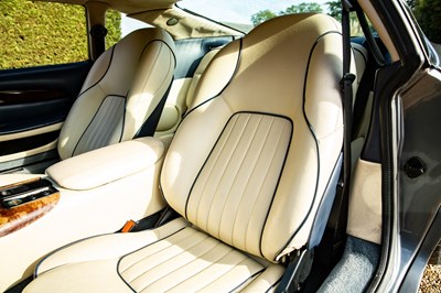 Lot 256 - 1995 Aston Martin DB7