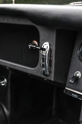 Lot 165 - 1964 Jaguar E-Type Series I Roadster