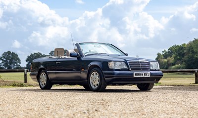 Lot 1994 Mercedes-Benz E320 Sportline Cabriolet