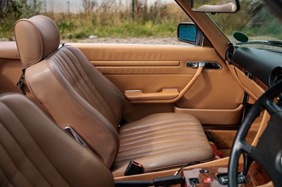 Lot 118 - 1988 Mercedes-Benz 420 SL