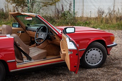Lot 118 - 1988 Mercedes-Benz 420 SL