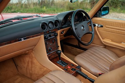 Lot 118 - 1988 Mercedes-Benz 420 SL