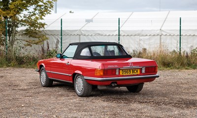Lot 118 - 1988 Mercedes-Benz 420 SL
