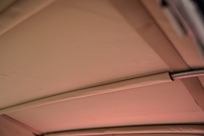 Lot 118 - 1988 Mercedes-Benz 420 SL