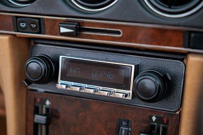 Lot 118 - 1988 Mercedes-Benz 420 SL