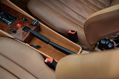 Lot 118 - 1988 Mercedes-Benz 420 SL