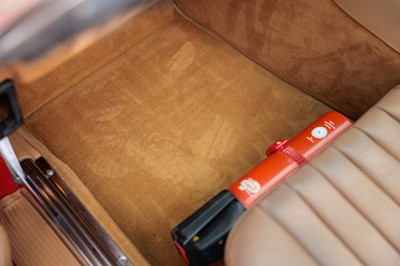 Lot 118 - 1988 Mercedes-Benz 420 SL