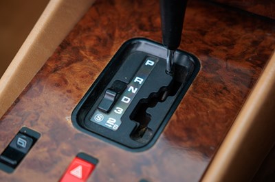 Lot 118 - 1988 Mercedes-Benz 420 SL