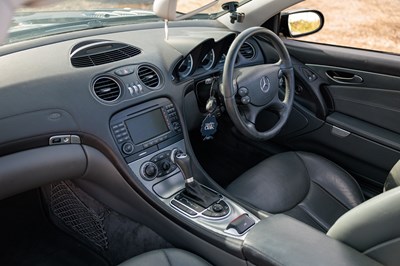 Lot 280 - 2004 Mercedes-Benz SL350