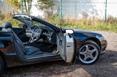 Lot 280 - 2004 Mercedes-Benz SL350