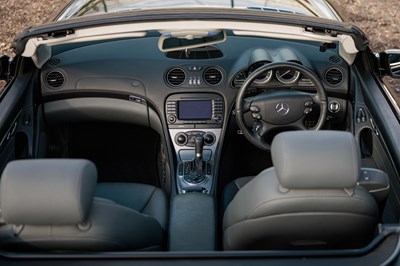 Lot 280 - 2004 Mercedes-Benz SL350