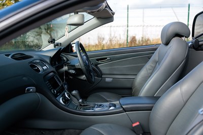 Lot 280 - 2004 Mercedes-Benz SL350