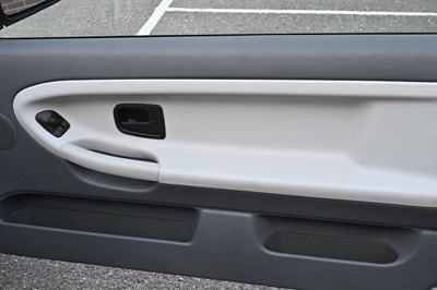 Lot 257 - 1995 BMW 328i