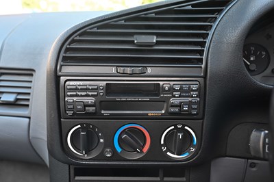 Lot 257 - 1995 BMW 328i