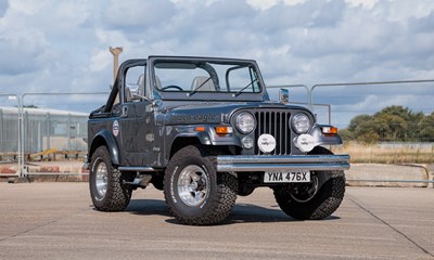 Lot 1982 Jeep Renegade