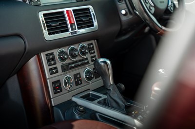 Lot 117 - 2006 Range Rover 35th Anniversary