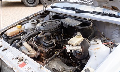 Lot 1986 Ford Escort L