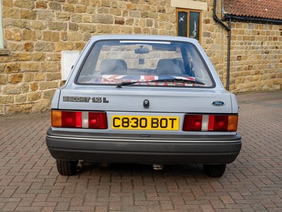 Lot 1986 Ford Escort L