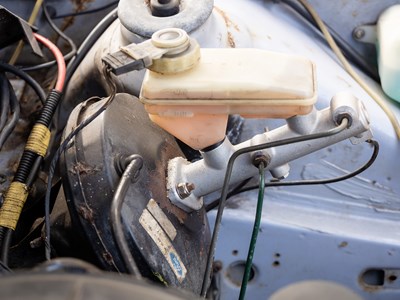 Lot 1986 Ford Escort L