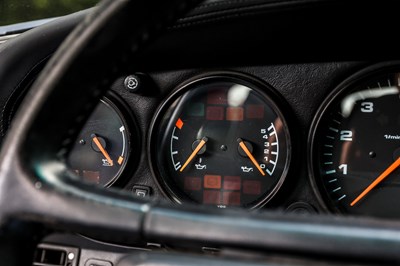 Lot 1990 Porsche 911/964 Carrera 2