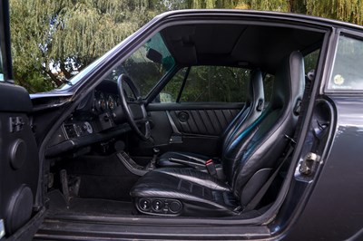 Lot 1990 Porsche 911/964 Carrera 2