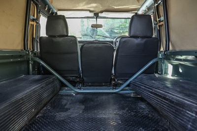 Lot 104 - 1999 Land Rover Defender 90 Td5