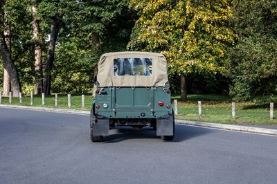 Lot 104 - 1999 Land Rover Defender 90 Td5