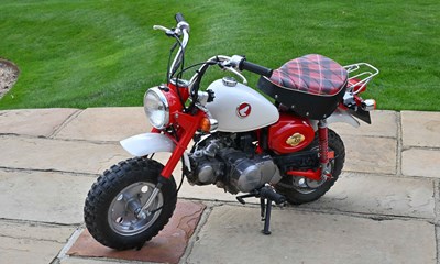 Lot 1997 Honda Z50 Monkey Bike Anniversary Edition