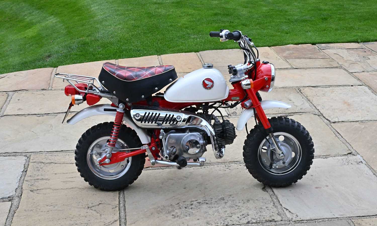 Lot 1997 Honda Z50 Monkey Bike Anniversary Edition