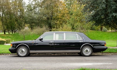Lot 186 - 1999 Rolls-Royce Park Ward Limousine