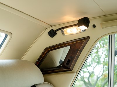 Lot 186 - 1999 Rolls-Royce Park Ward Limousine