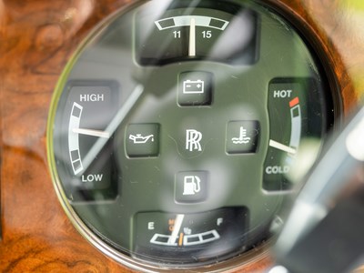 Lot 186 - 1999 Rolls-Royce Park Ward Limousine