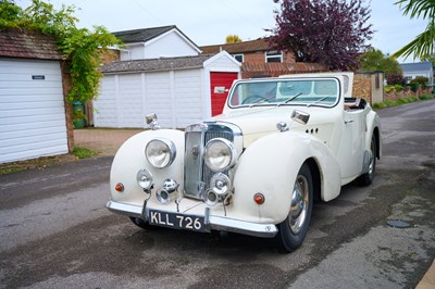 Lot 1949 Triumph 2000 Roadster