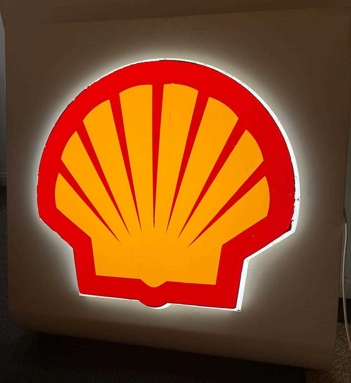 Lot Original Shell Forecourt Sign