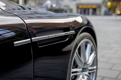 Lot 2009 Aston Martin DBS