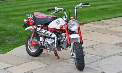 Lot 1987 Honda Z50 Monkey bike
