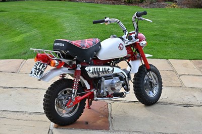 Lot 1987 Honda Z50 Monkey bike
