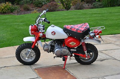 Lot 1987 Honda Z50 Monkey bike