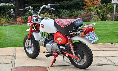 Lot 1987 Honda Z50 Monkey bike