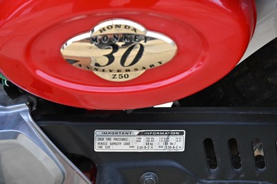 Lot 1987 Honda Z50 Monkey bike