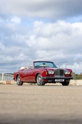 Lot 1982 Rolls-Royce Corniche Convertible