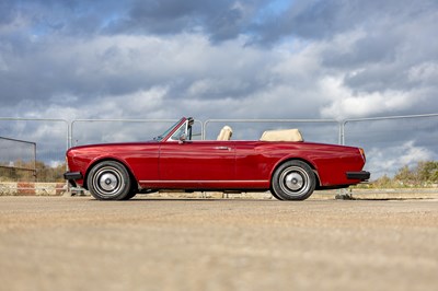Lot 1982 Rolls-Royce Corniche Convertible